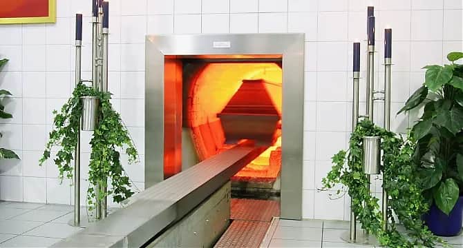 Co dzieje się z duszą po kremacji? Wierzenia i przesądy, które zaskakują